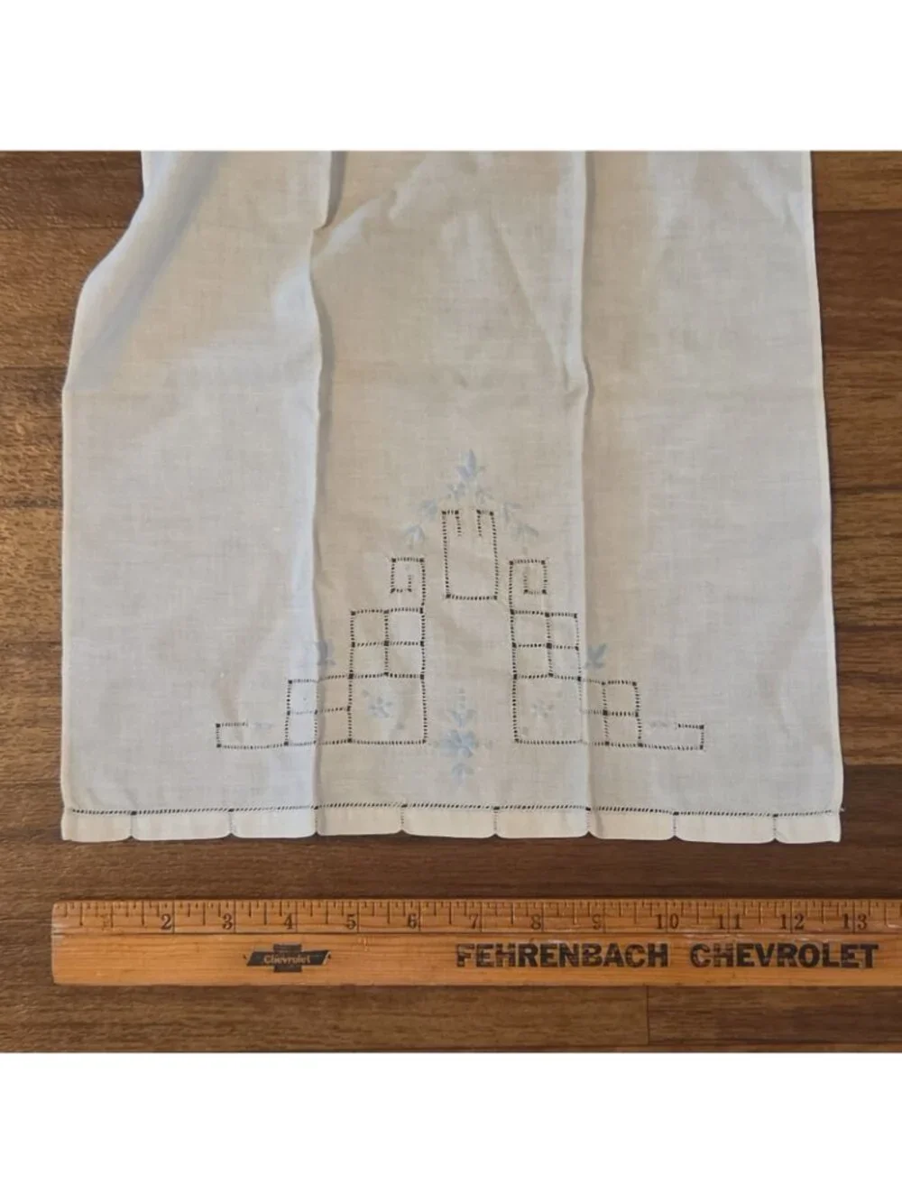 4 Vintage Blue and White Embroidered Hand or Tea Towels AS IS Crafting
